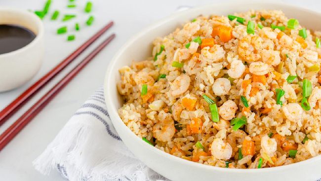 Nasi Goreng Serba 10 Ribu: Kenikmatan yang Bikin Hati Senyum di Cilacap
